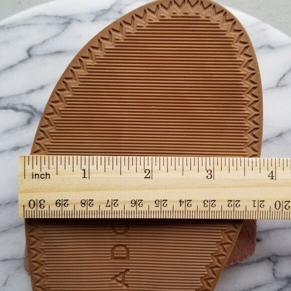 MALVADOS Faux Reptile Rose gold colored Sandals Single Toe Band Size 9/10 - Picture 14 of 14